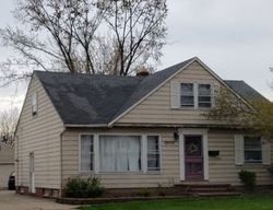 Pre-foreclosure in  GREEN DR Eastlake, OH 44095