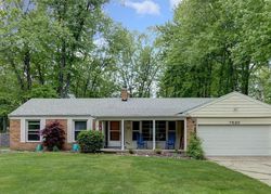 Pre-foreclosure Listing in PARKER DR MENTOR, OH 44060