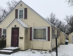  Waverly Rd, Eastlake OH