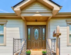 Pre-foreclosure Listing in HUNSINGER WOODS PL LOUISVILLE, KY 40220