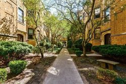 Pre-foreclosure in  W BROMPTON AVE S Chicago, IL 60657