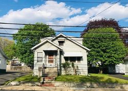 Pre-foreclosure Listing in HIGH MOUNTAIN RD HALEDON, NJ 07508