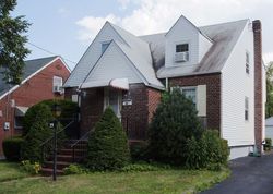 Pre-foreclosure in  ROOSEVELT AVE Clifton, NJ 07011