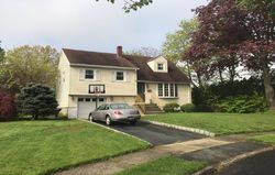  Arcadia Ln, Clifton NJ