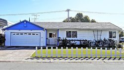 Pre-foreclosure in  15TH ST Sacramento, CA 95822
