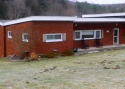 Pre-foreclosure Listing in LOUGHLIN RD BINGHAMTON, NY 13904