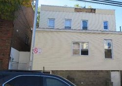Pre-foreclosure in  VAN NEST AVE Bronx, NY 10462