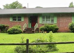 Pre-foreclosure Listing in MEADOW ACRES BELTON, SC 29627