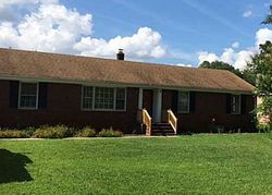 Pre-foreclosure Listing in PARR LN CHESAPEAKE, VA 23323