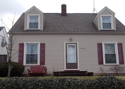 Pre-foreclosure Listing in MONUMENT RD NW CANTON, OH 44703