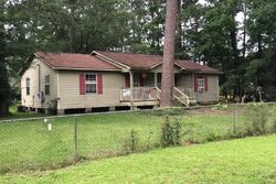 Pre-foreclosure Listing in ALICE ST MADISONVILLE, LA 70447