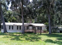 Pre-foreclosure in  NE 219TH TER Melrose, FL 32666
