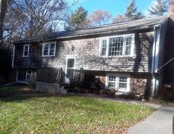 Pre-foreclosure Listing in PINE ST MIDDLEBORO, MA 02346