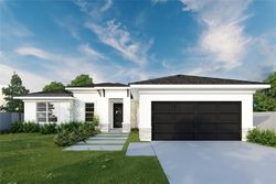 Pre-foreclosure in  ATHABASCA CT Kissimmee, FL 34759