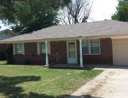 Pre-foreclosure in  SANDY LN Choctaw, OK 73020