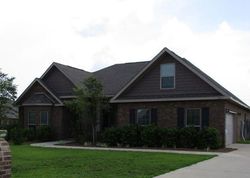 Pre-foreclosure in  LAPIS LN Crestview, FL 32539