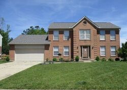 Pre-foreclosure in  COUNTRY HILL CT Mason, OH 45040