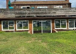 Pre-foreclosure Listing in SECATOGUE LN E WEST ISLIP, NY 11795