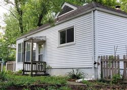 Pre-foreclosure Listing in E 70TH TER KANSAS CITY, MO 64133