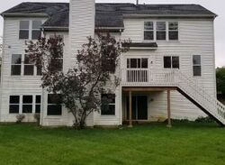 Pre-foreclosure in  SARATOGA CIR Algonquin, IL 60102
