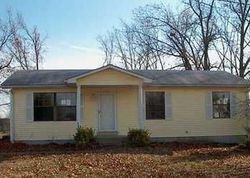  Deering Ln, Radcliff KY