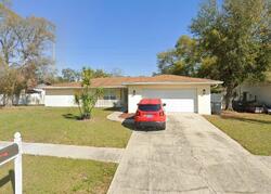 Pre-foreclosure in  YALE CIR Riverview, FL 33578