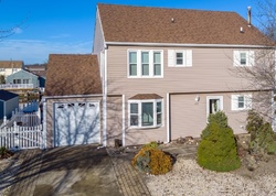  Yardarm Ct, Bayville NJ