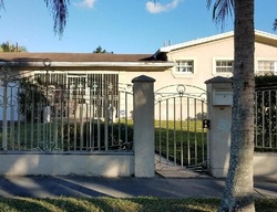 Pre-foreclosure in  NW 8TH CT Miami, FL 33169
