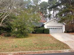 Pre-foreclosure in  HUNTCLIFF DR Lawrenceville, GA 30043