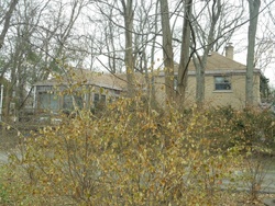 Pre-foreclosure in  RIDGE RD Highland Park, IL 60035