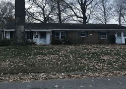 Pre-foreclosure in  WOODLAKE RD Virginia Beach, VA 23452