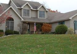 Pre-foreclosure Listing in PROMONTORY DR LAKE GENEVA, WI 53147