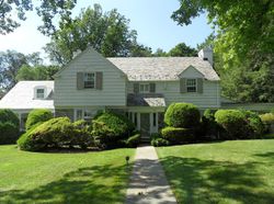 Pre-foreclosure Listing in OXFORD RD NEW ROCHELLE, NY 10804