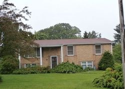 Pre-foreclosure Listing in W GEORGE ST YORK, PA 17408