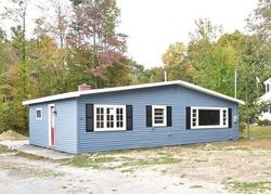 Pre-foreclosure Listing in BEACHVIEW RD LUNENBURG, MA 01462