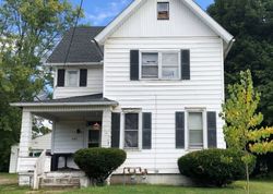 Pre-foreclosure Listing in 18TH ST NW CANTON, OH 44703
