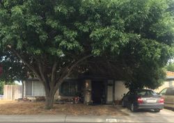 Pre-foreclosure Listing in ORCHARD CREEK DR NEWMAN, CA 95360