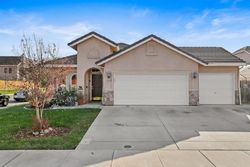 Pre-foreclosure in  KEE LN Modesto, CA 95355