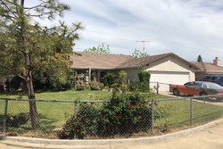 Pre-foreclosure Listing in SKYLINE BLVD WATERFORD, CA 95386