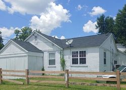 Pre-foreclosure in  BURGER ST Charleston, SC 29407