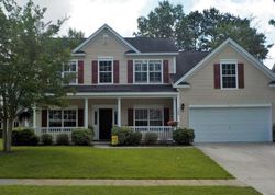 Pre-foreclosure in  COOPERS HAWK DR North Charleston, SC 29410