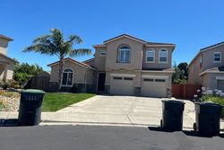 Pre-foreclosure in  DAY BREAK CT Fairfield, CA 94534