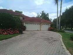 Pre-foreclosure in  WEMBLEY CT Sarasota, FL 34238