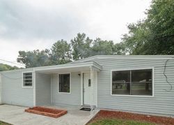 Pre-foreclosure Listing in SYRCLE AVE MILTON, FL 32570