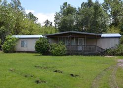 Pre-foreclosure Listing in S AIRPORT RD MILTON, FL 32583