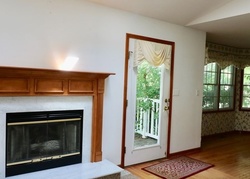 Pre-foreclosure in  STEILER PL Springfield, IL 62703