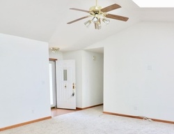 Pre-foreclosure in  STEILER PL Springfield, IL 62703