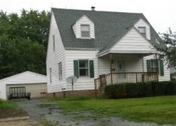 Pre-foreclosure in  E KEYS AVE Springfield, IL 62702