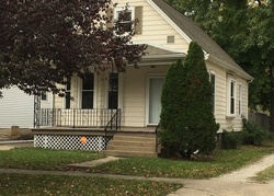 Pre-foreclosure in  W CANEDY ST Springfield, IL 62704