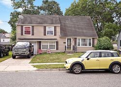 Pre-foreclosure in  ERIE AVE Penns Grove, NJ 08069